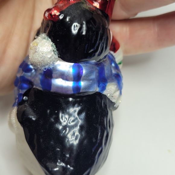 Vintage 2003 ornament glass penguin With present - Picture 4 of 10